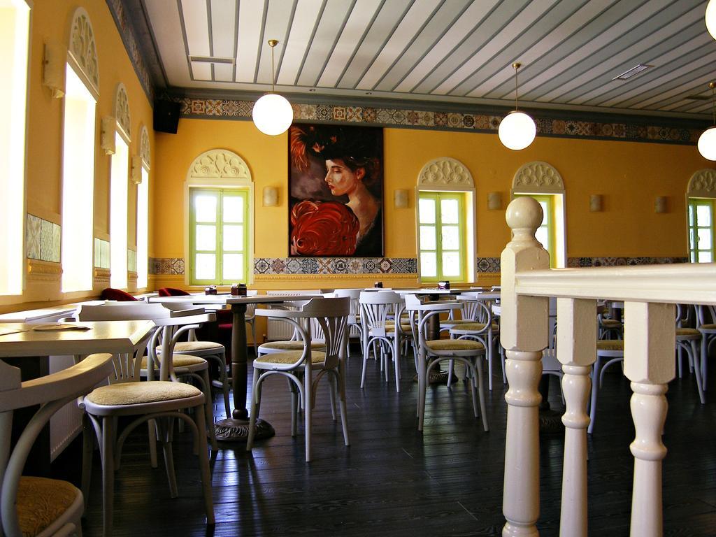 Linouria Hotel Nimfaíon Екстериор снимка