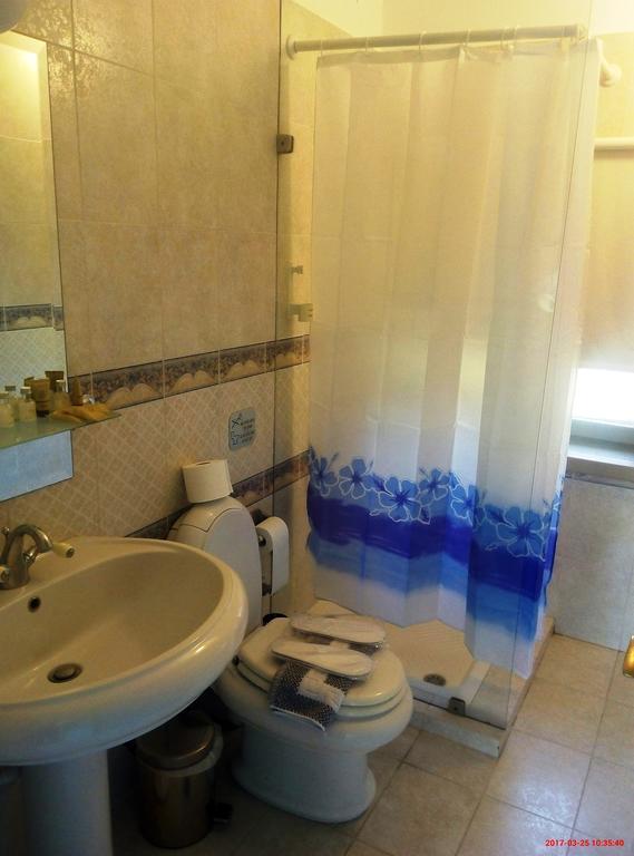 Linouria Hotel Nimfaíon Екстериор снимка